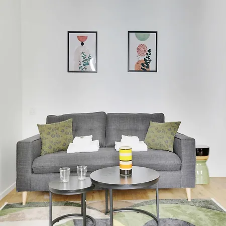 Charming For 2p - Parc Monceau Apartament